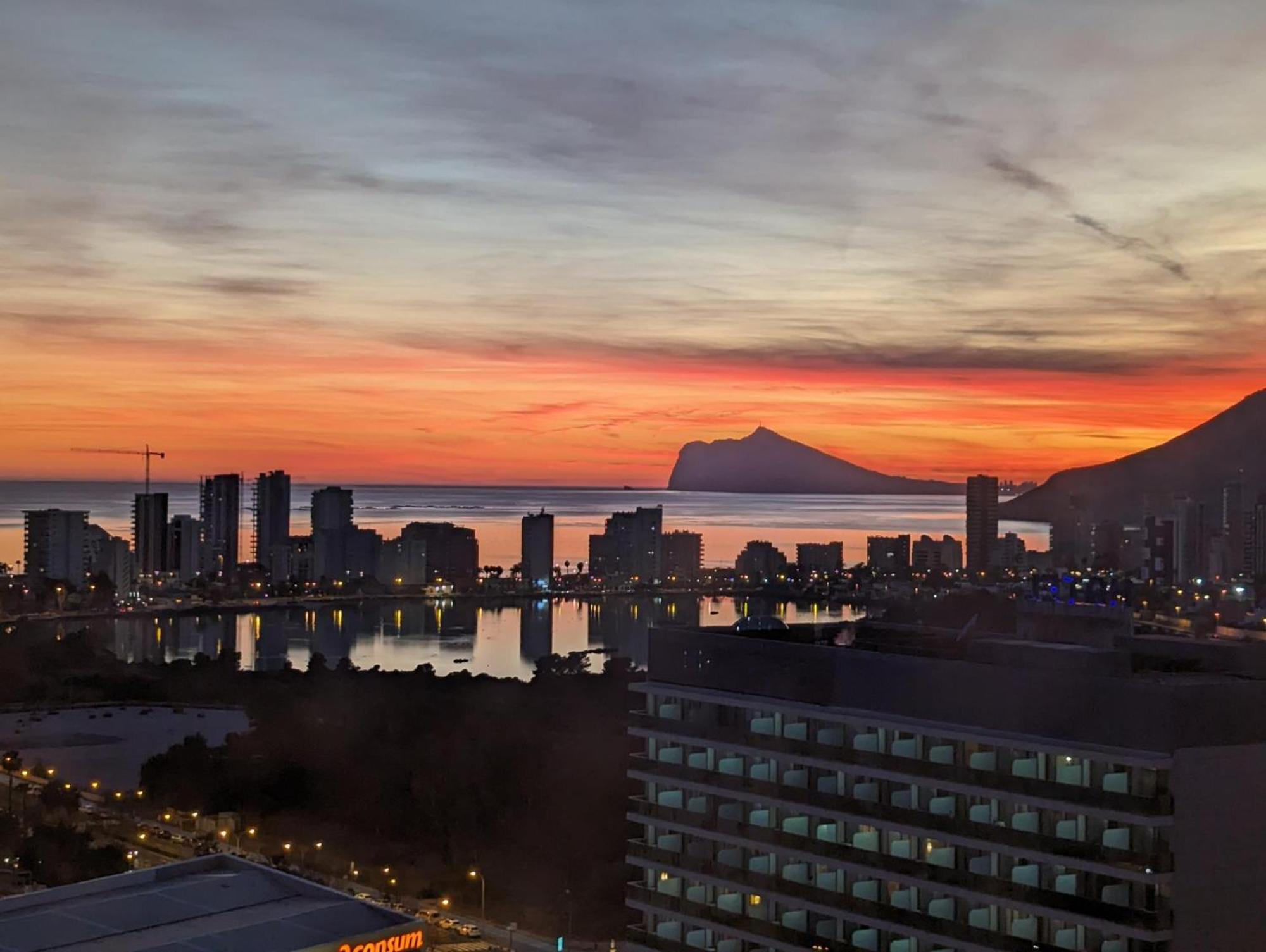 100 M From Fossa Beach In Calpe Exterior foto
